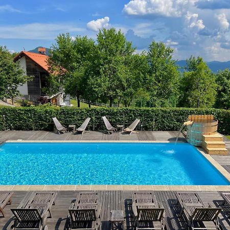Guest House Domacija Krnc Hrib pri Hinjah Екстер'єр фото