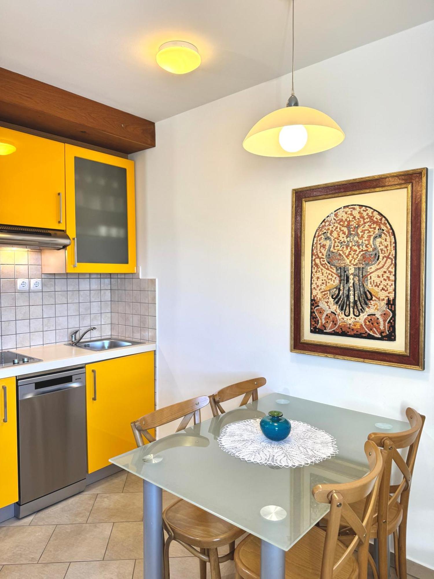 Guest House Domacija Krnc Hrib pri Hinjah Екстер'єр фото