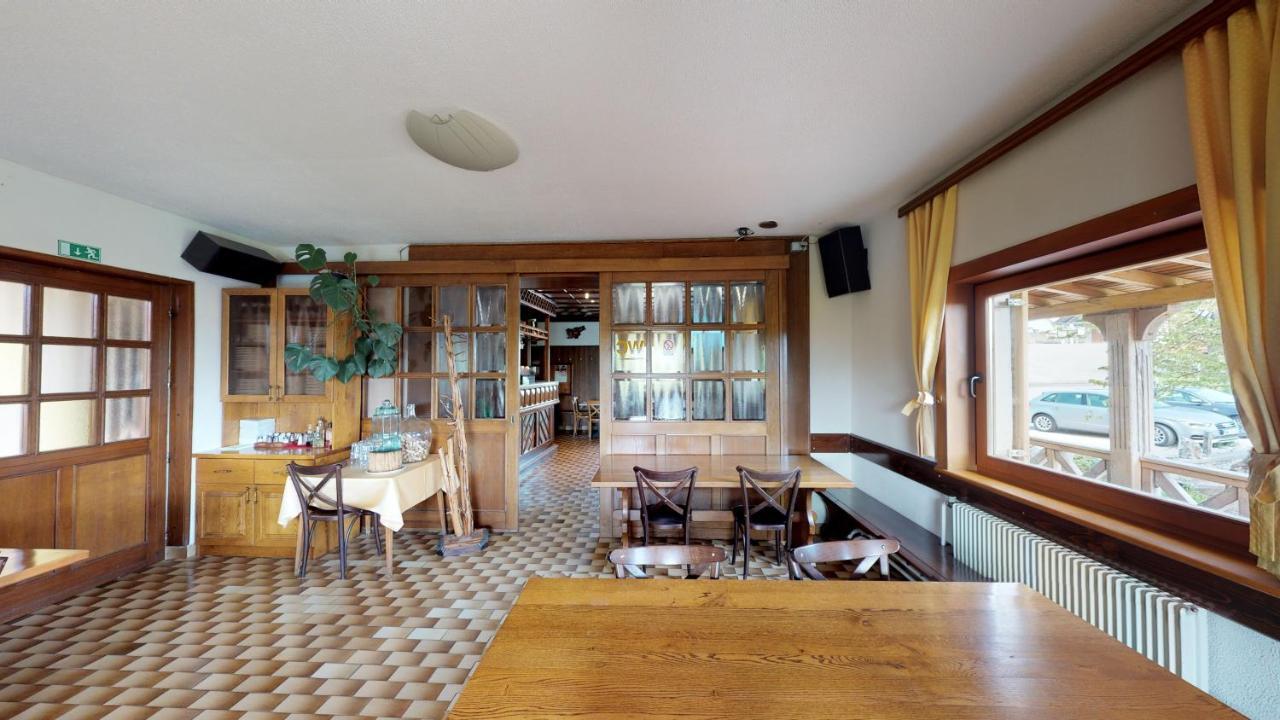 Guest House Domacija Krnc Hrib pri Hinjah Екстер'єр фото